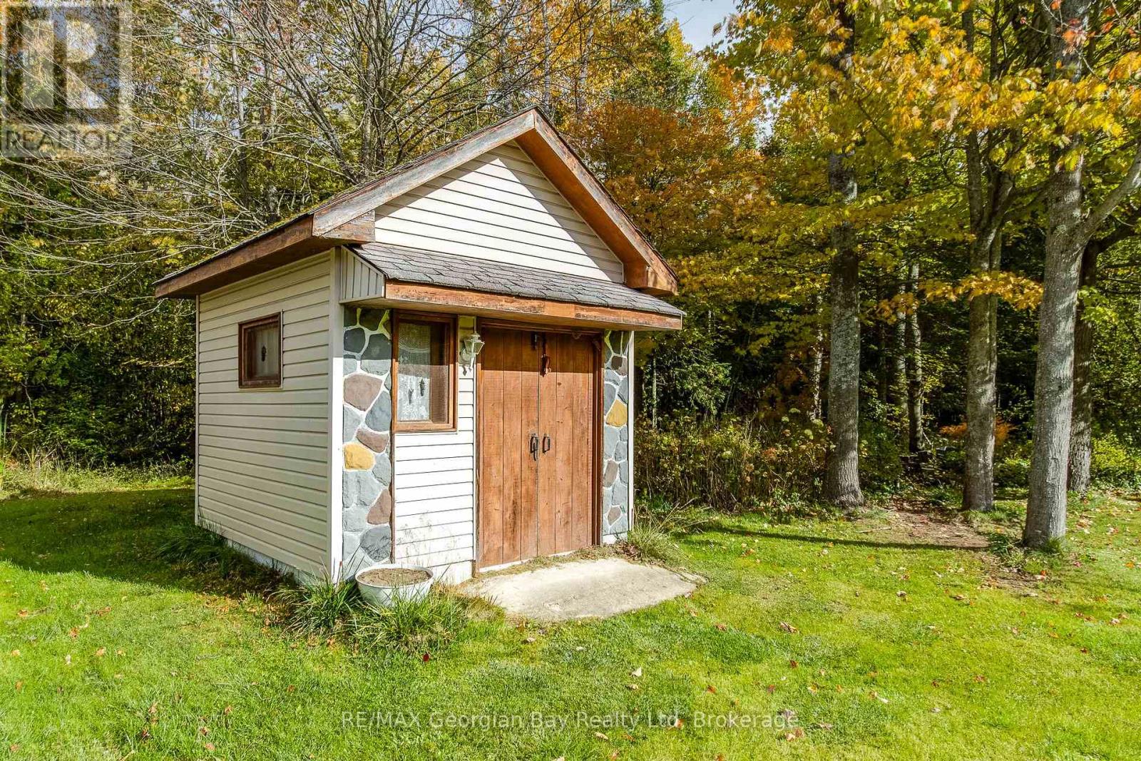 69 Albert Avenue, Tiny, Ontario  L0L 2J0 - Photo 23 - S12839214