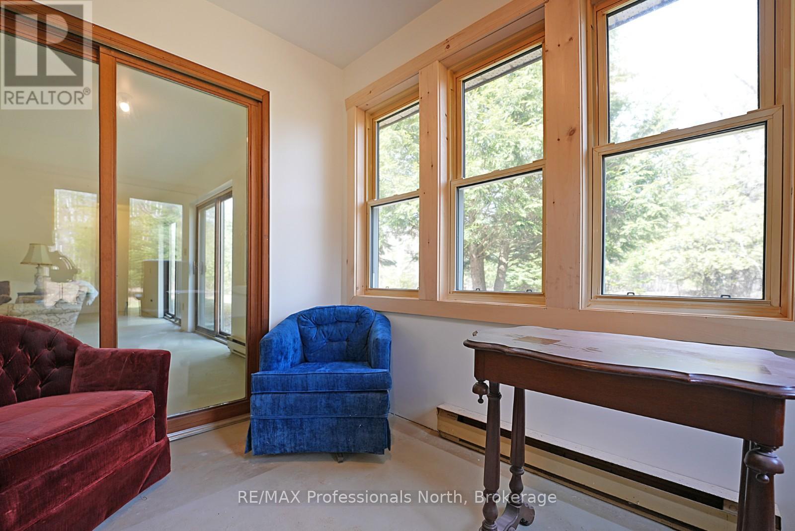 11601 Highway 118 Highway, Dysart Et Al, Ontario  K0M 1S0 - Photo 18 - X12839488