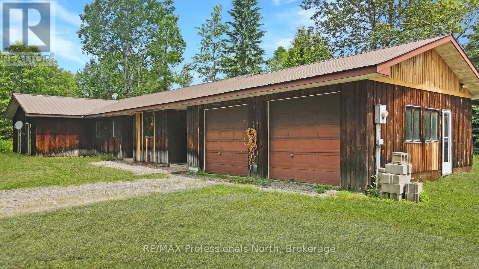 11601 Highway 118 Highway, Dysart Et Al, Ontario  K0M 1S0 - Photo 38 - X12839488