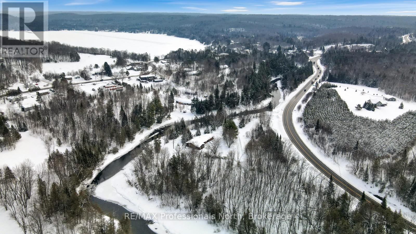 11601 Highway 118 Highway, Dysart Et Al, Ontario  K0M 1S0 - Photo 40 - X12839488