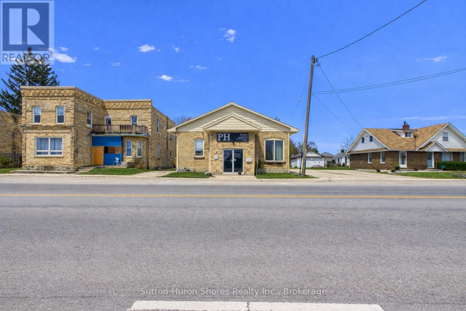 6 MAIN STREET S, Brockton, Ontario