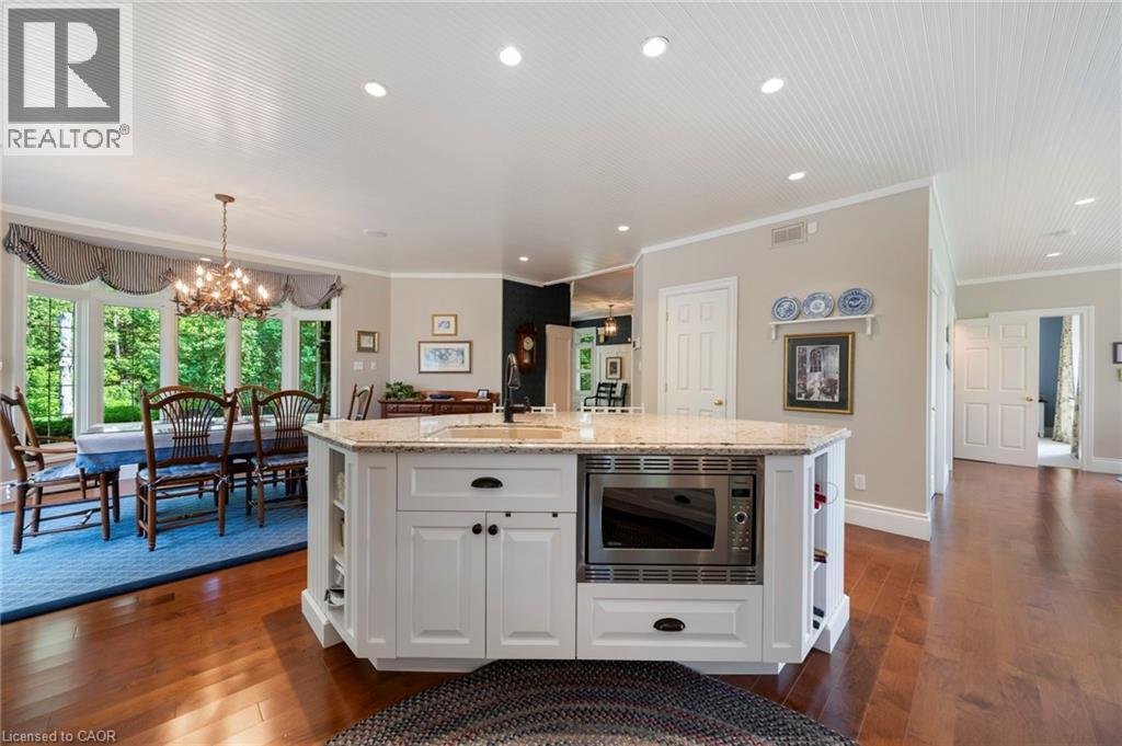 402 Progreston Road, Hamilton, Ontario  L0R 1H1 - Photo 12 - 40809106