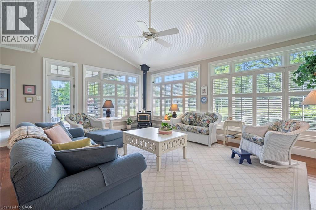 402 Progreston Road, Hamilton, Ontario  L0R 1H1 - Photo 15 - 40809106