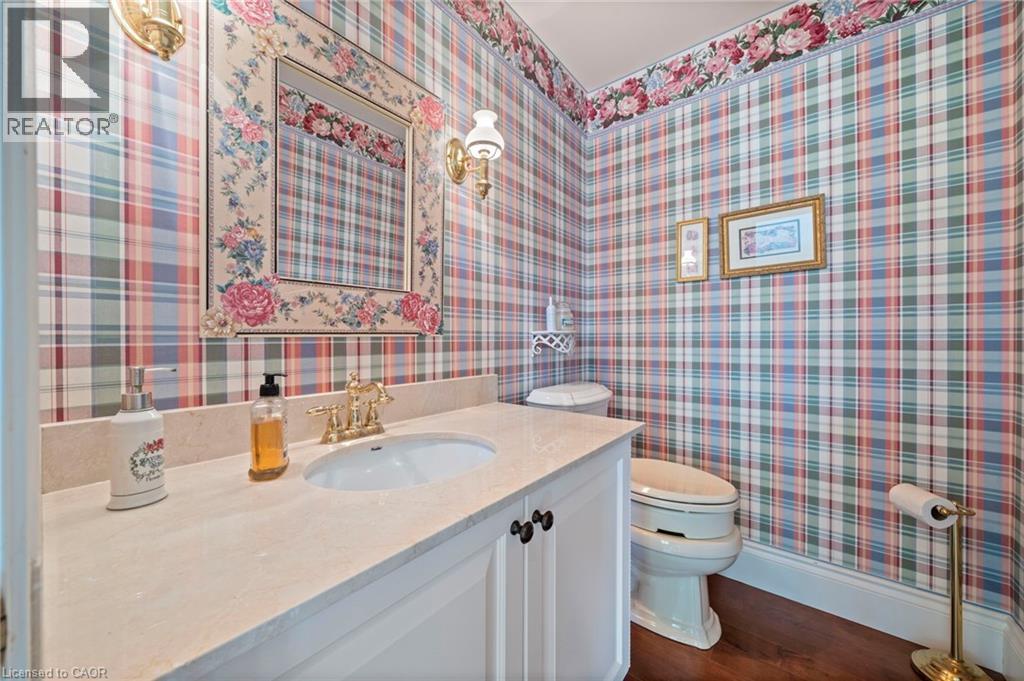 402 Progreston Road, Hamilton, Ontario  L0R 1H1 - Photo 19 - 40809106