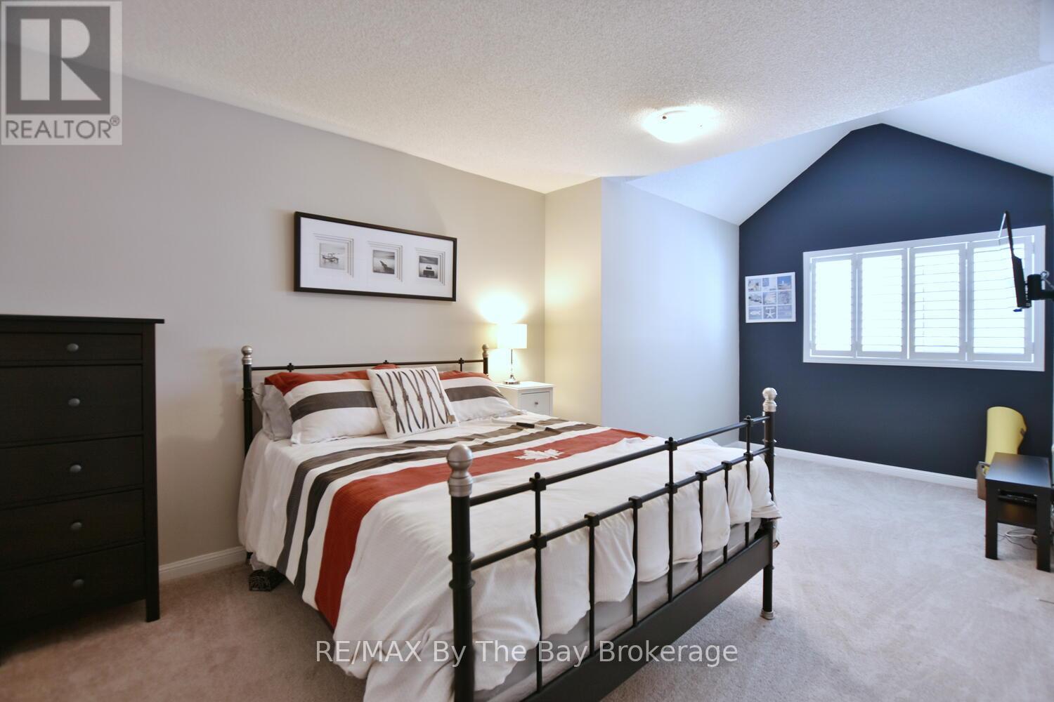 37 Berkshire Avenue, Wasaga Beach, Ontario  L9Z 0G3 - Photo 20 - S12842220