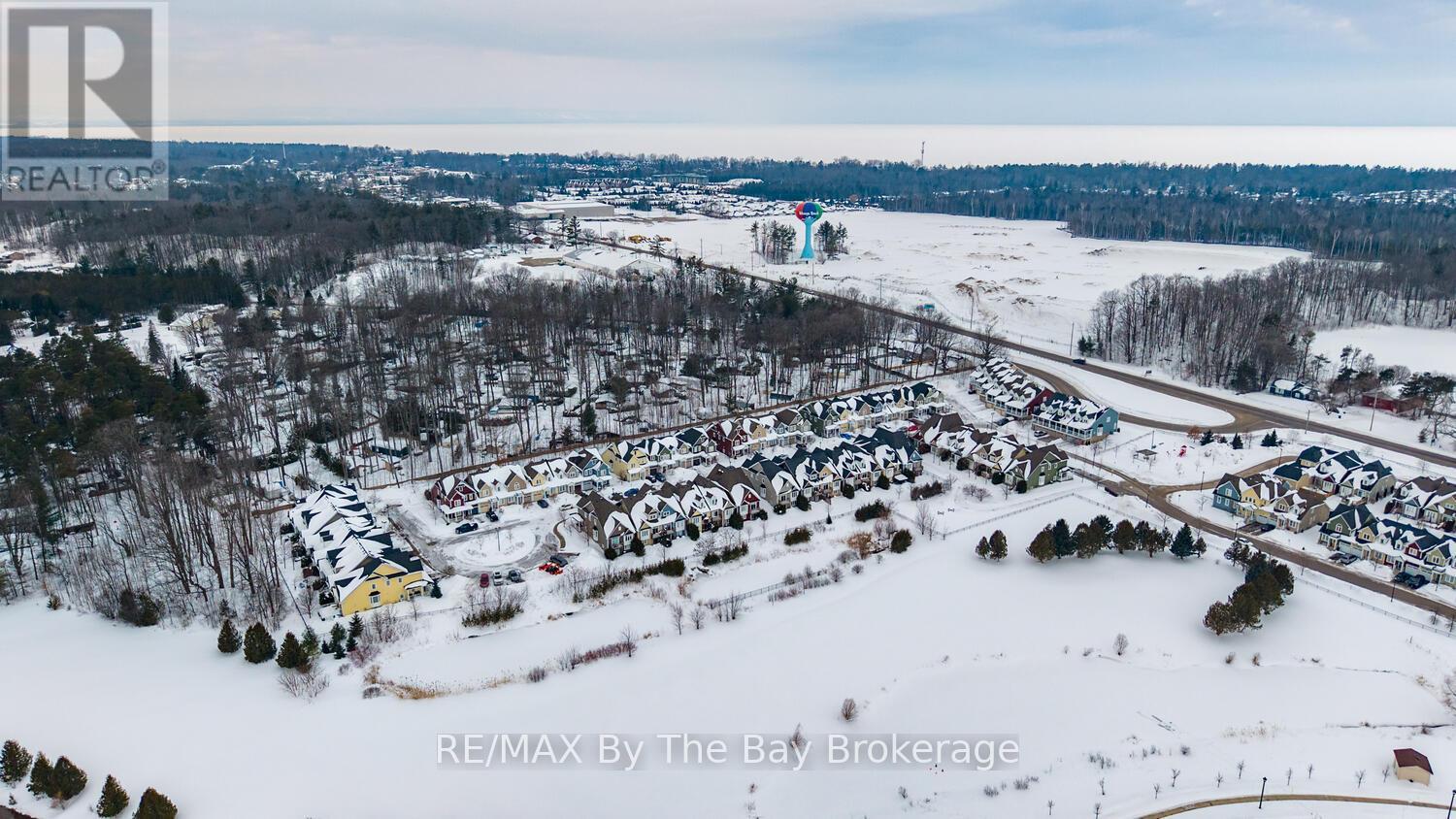 37 Berkshire Avenue, Wasaga Beach, Ontario  L9Z 0G3 - Photo 41 - S12842220