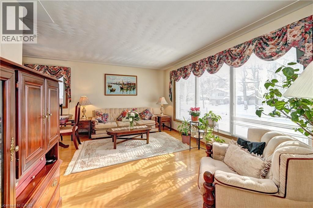 132 Forest Hill Drive, Kitchener, Ontario  N2M 4G3 - Photo 7 - 40808999