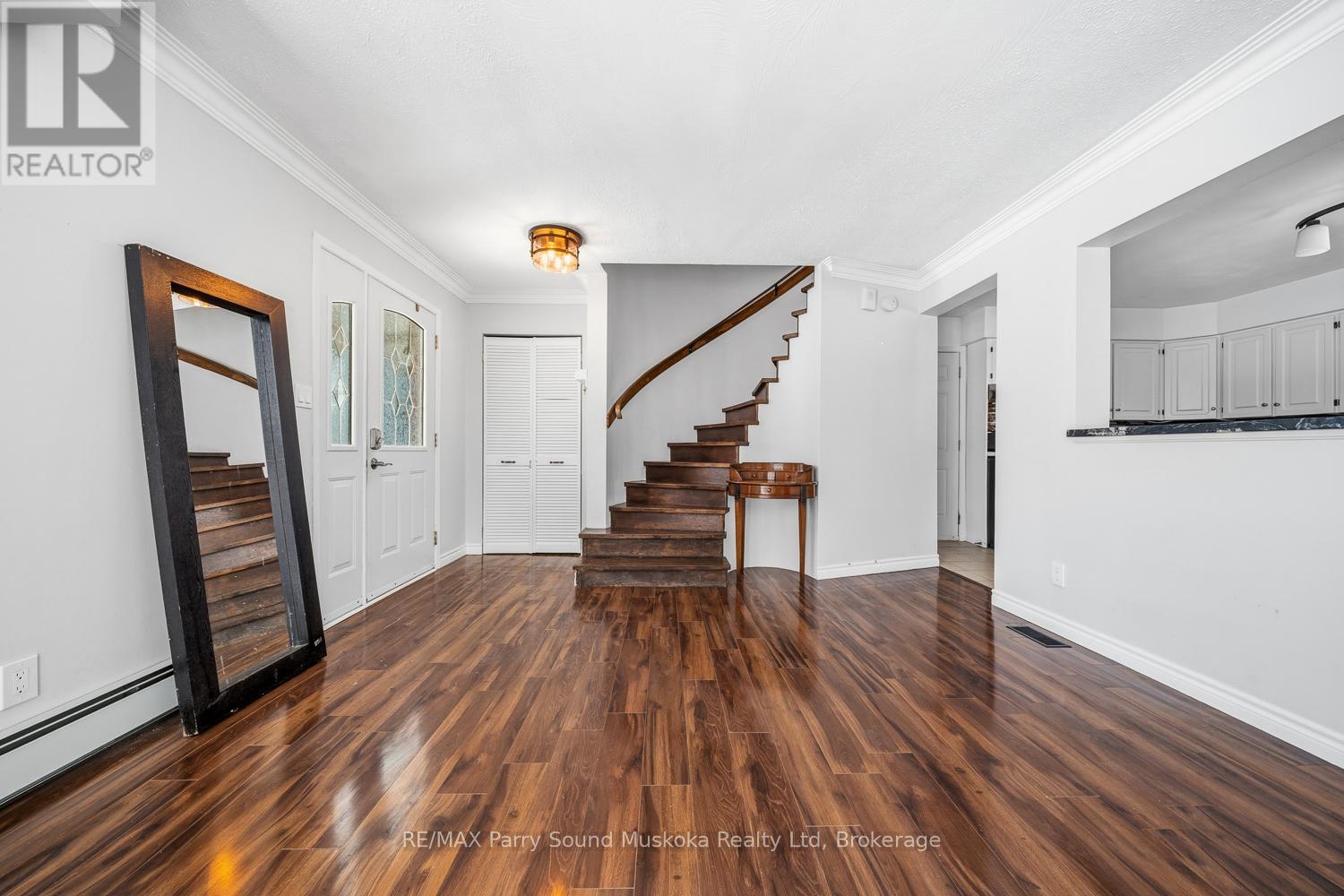 55 A Cascade Street E, Parry Sound, Ontario  P2A 1K3 - Photo 8 - X12843260