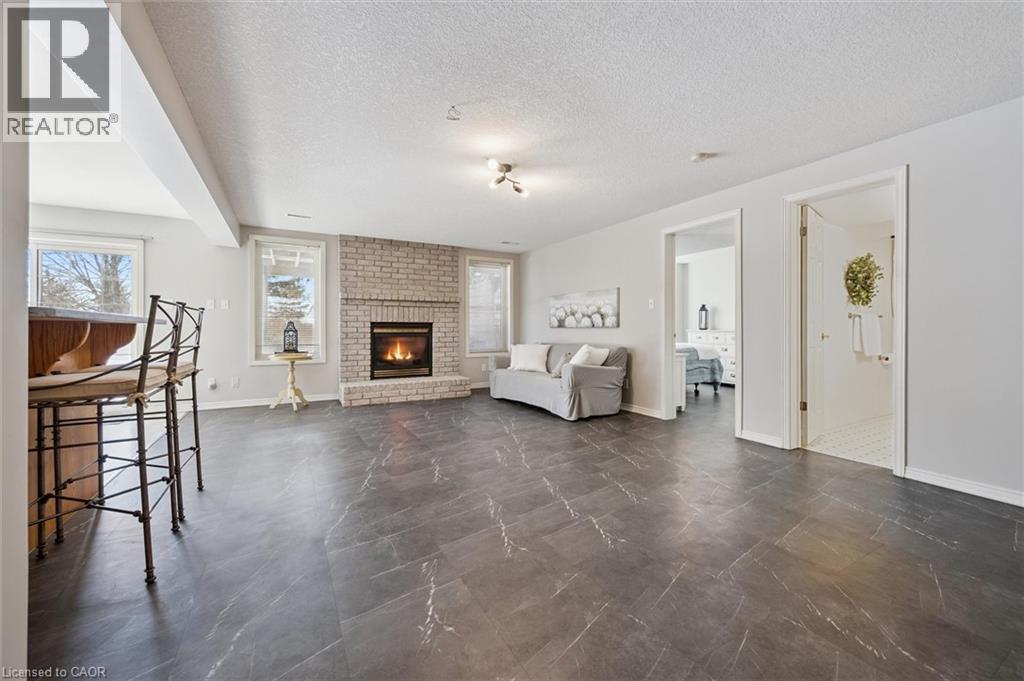 663 Heathcliffe Place, Waterloo, Ontario  N2T 2P3 - Photo 24 - 40809378