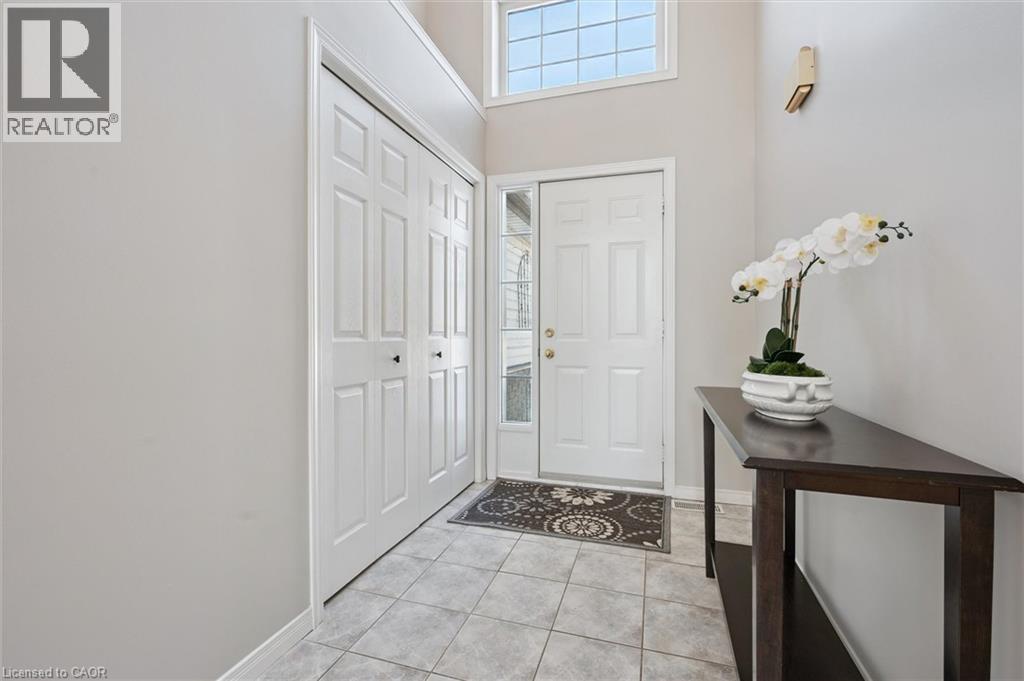 663 Heathcliffe Place, Waterloo, Ontario  N2T 2P3 - Photo 6 - 40809378