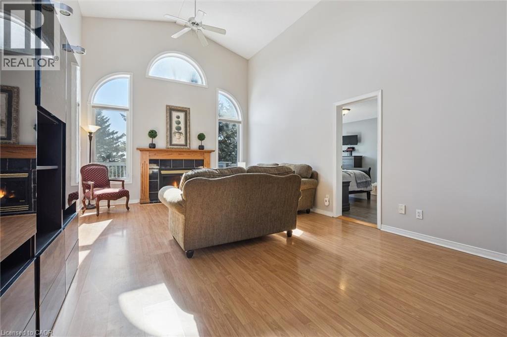 663 Heathcliffe Place, Waterloo, Ontario  N2T 2P3 - Photo 7 - 40809378