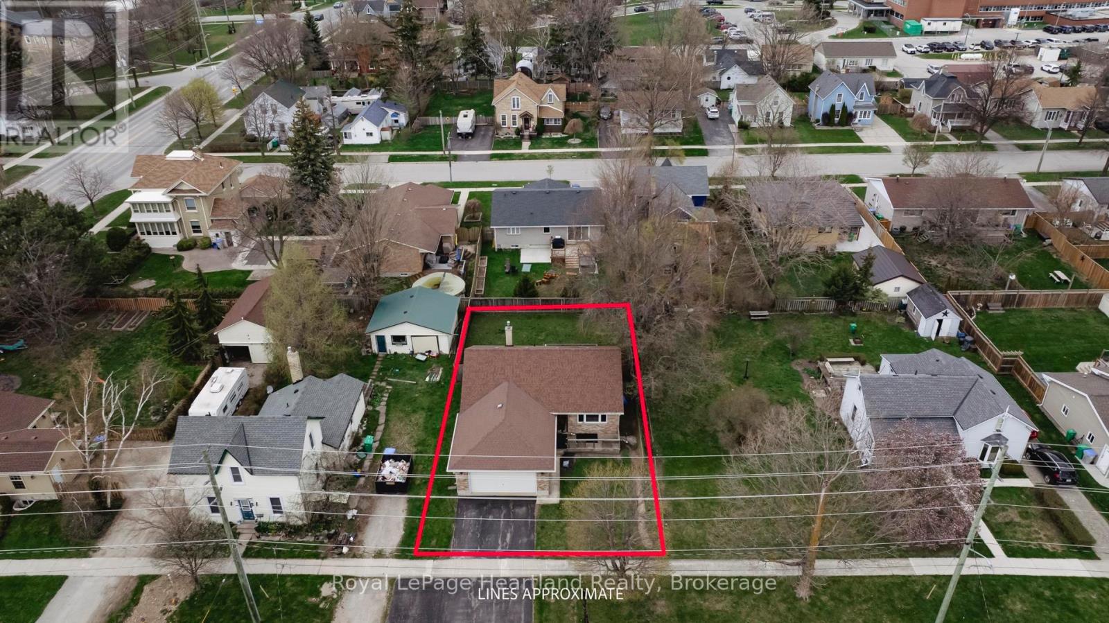 91 Anglesea Street, Goderich, Ontario  N7A 1V2 - Photo 2 - X12843524