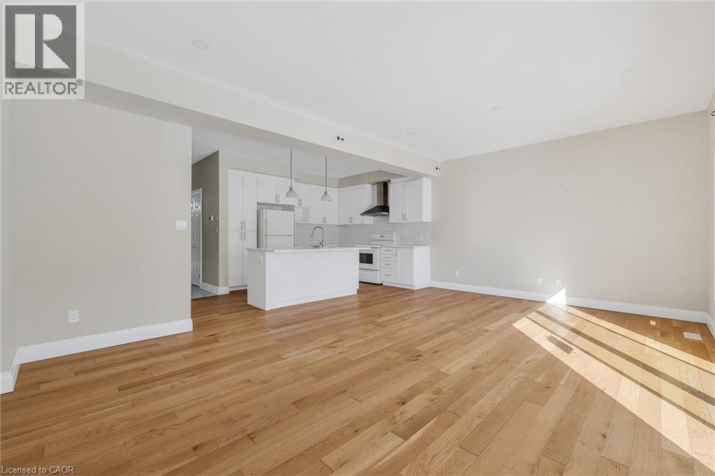 47 Pondcliffe Drive, Kitchener, Ontario  N2R 0M3 - Photo 5 - 40808710