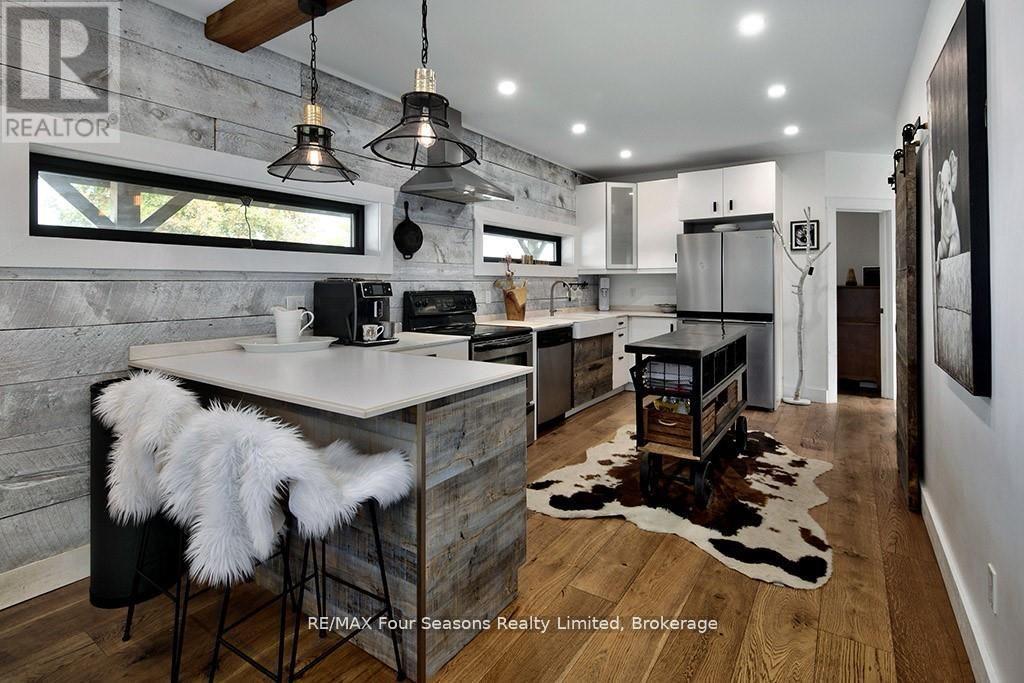 495529 Grey Road 2, Blue Mountains, Ontario  N0H 2E0 - Photo 15 - X12843930