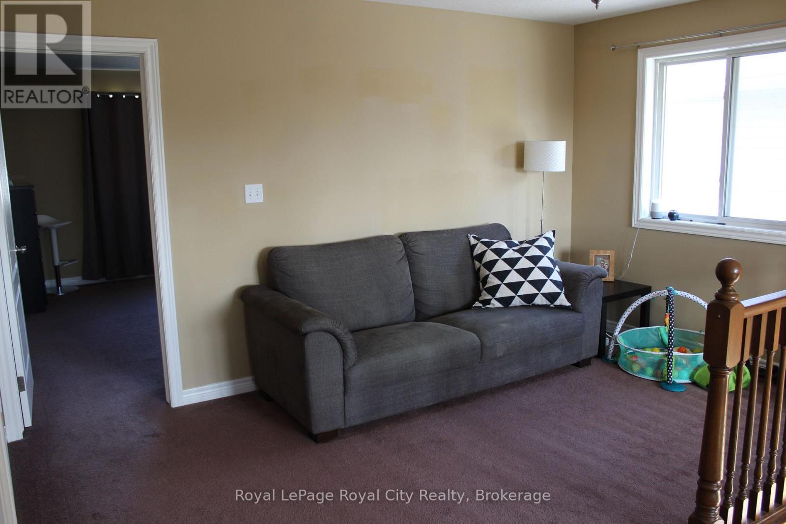 74 Bard Boulevard, Guelph, Ontario  N1L 0E3 - Photo 12 - X12843974