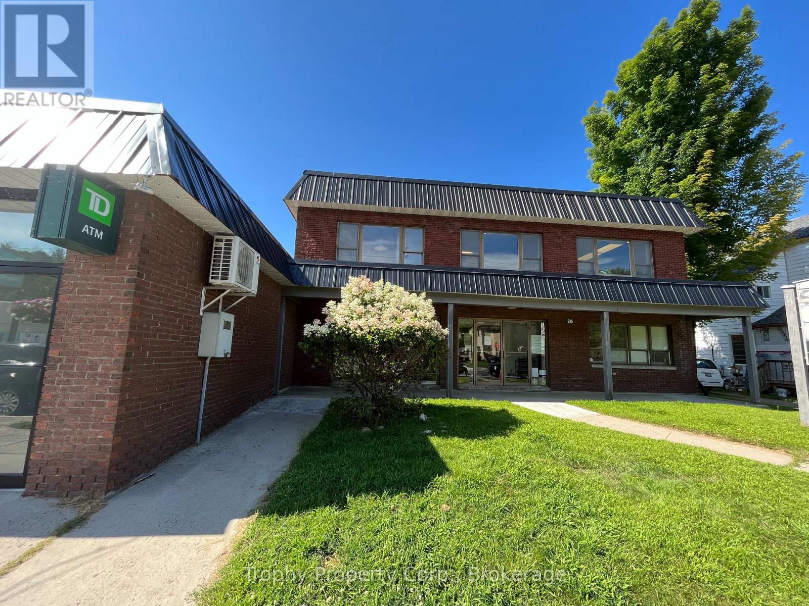 200 - 235 HIGHLAND STREET, Dysart et al, Ontario