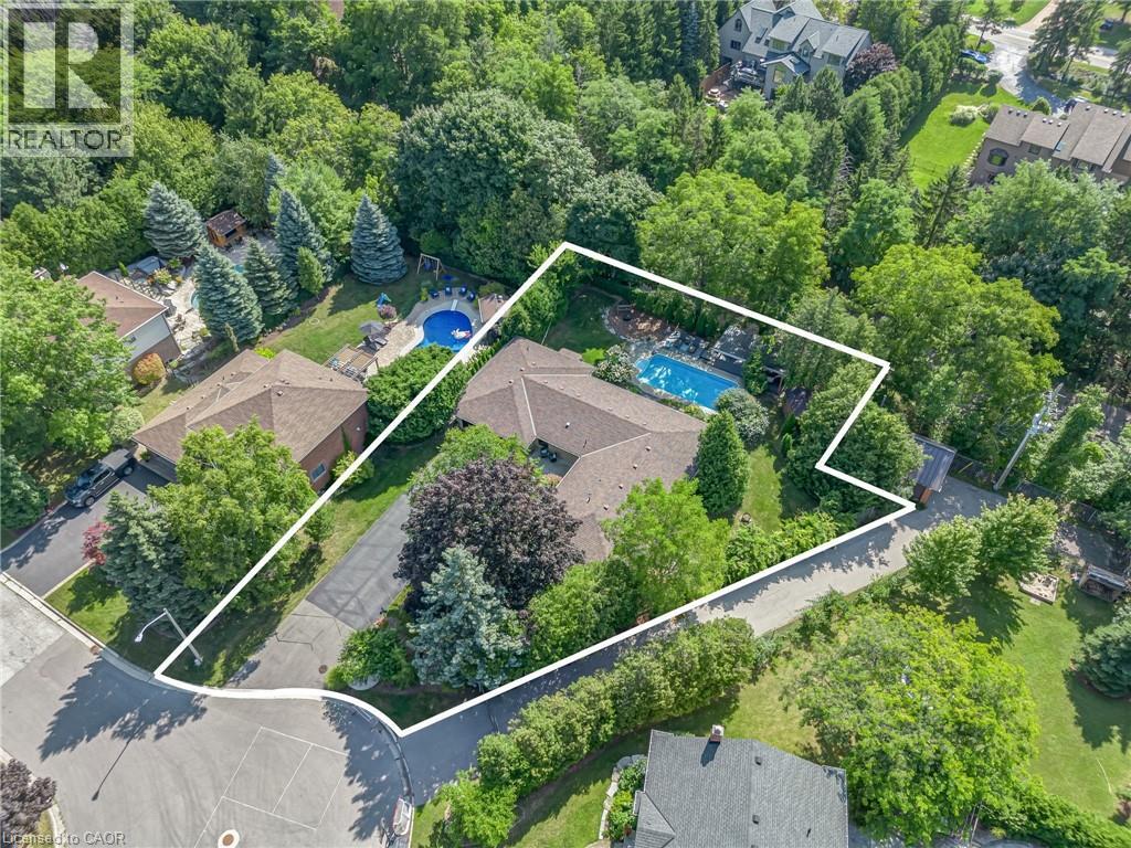 30 CARL Crescent, Waterdown, Ontario