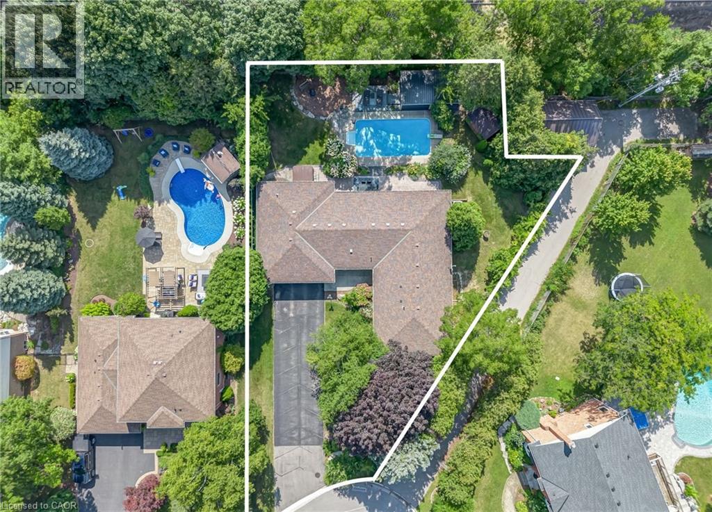 30 Carl Crescent, Waterdown, Ontario  L8B 0G5 - Photo 2 - 40809178