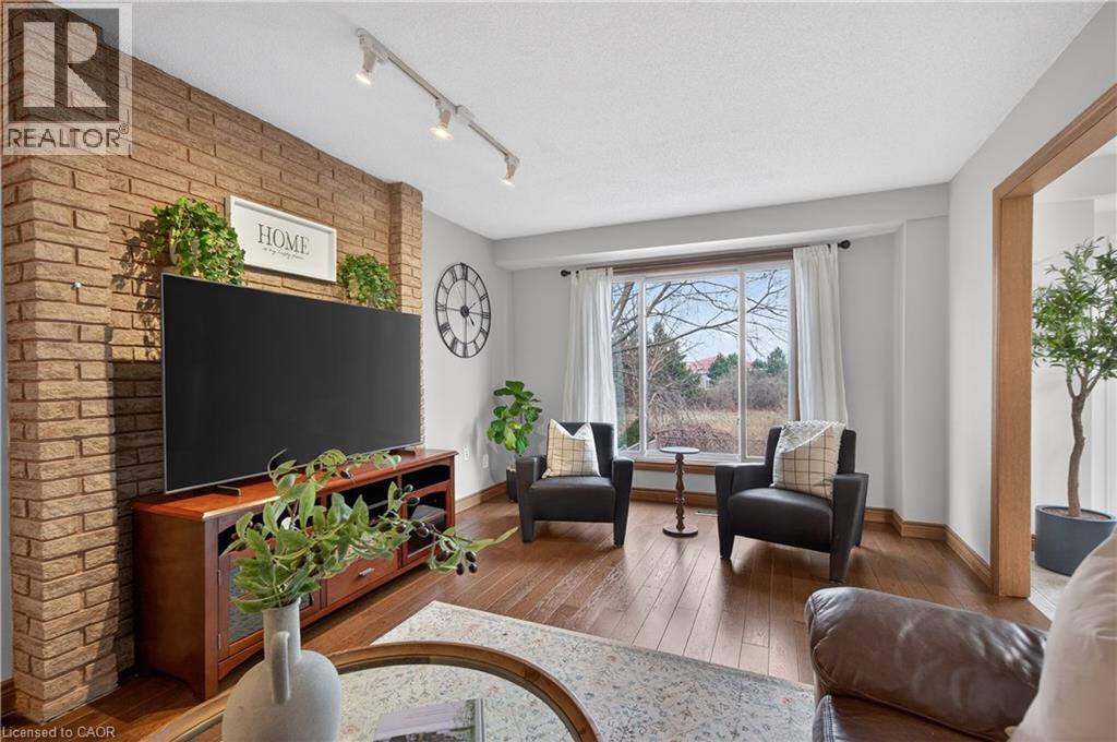 47 Sumner Crescent, Grimsby, Ontario  L3M 5E3 - Photo 15 - 40809618