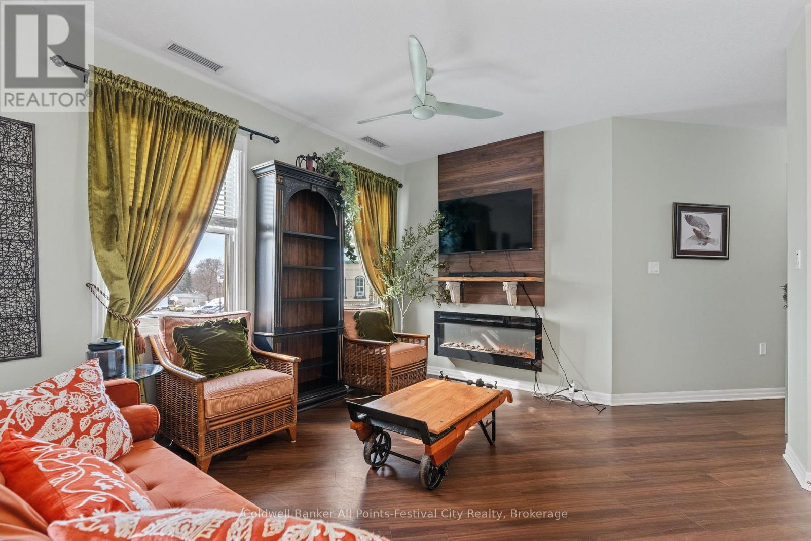 206 - 35 St David Street, Goderich, Ontario  N7A 1L4 - Photo 8 - X12847758