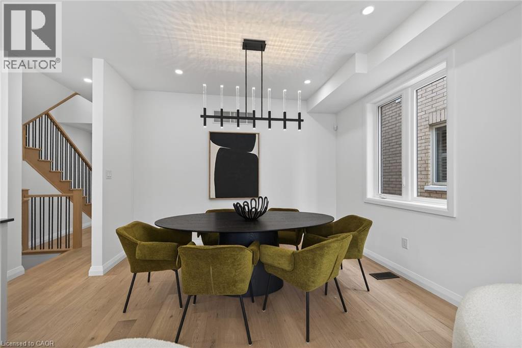 12 Shady Oaks Trail, Hamilton, Ontario  L9B 0E9 - Photo 19 - 40809734