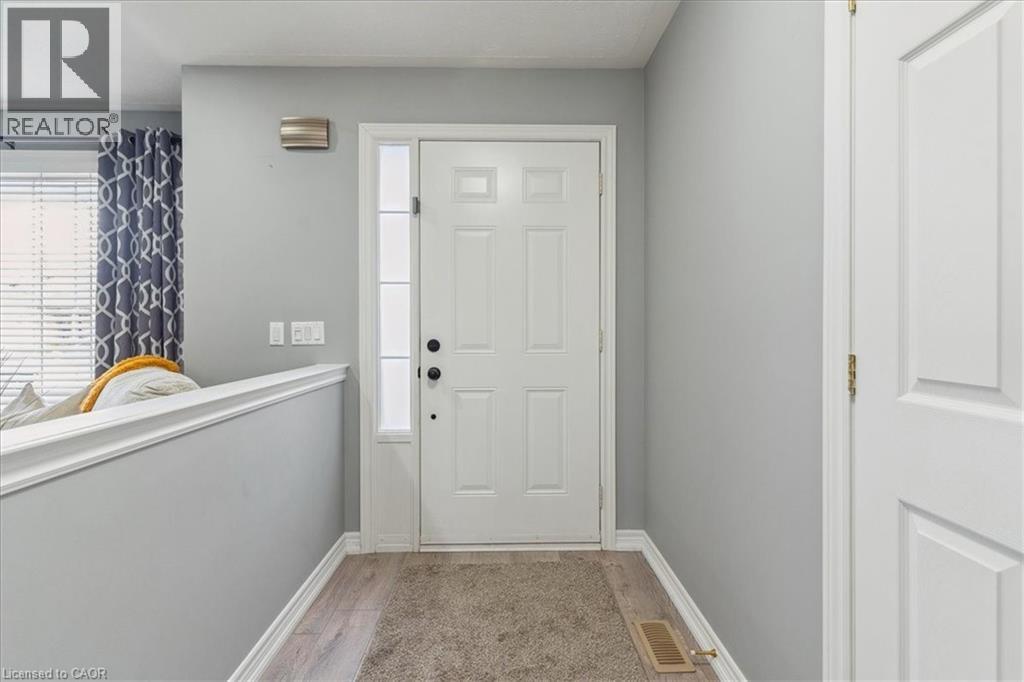 29 Mapleview Drive, Hagersville, Ontario  N0A 1H0 - Photo 9 - 40809588