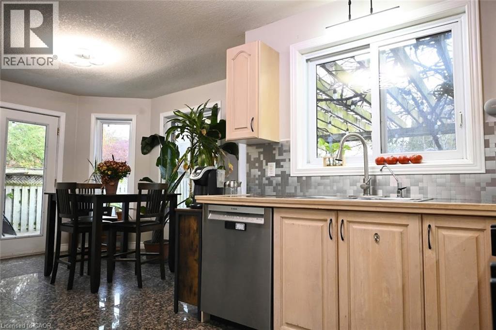 11 Apple Ridge Drive, Kitchener, Ontario  N2P 2R8 - Photo 15 - 40809790