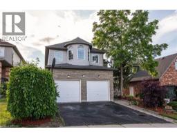 11 APPLE RIDGE Drive, Kitchener, Ontario