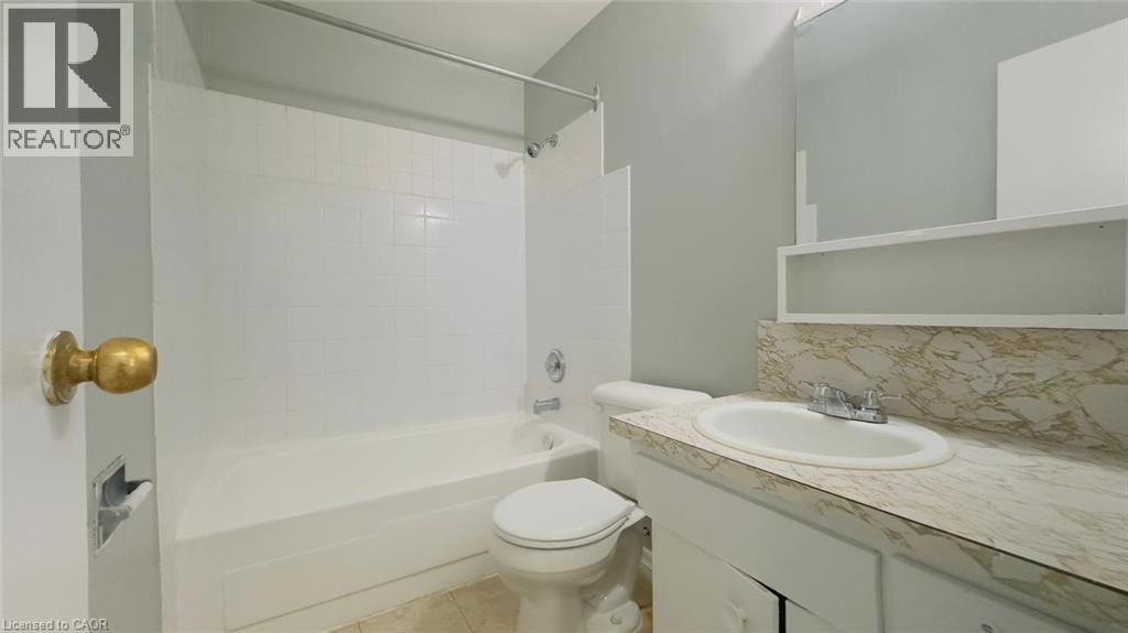 76 Brybeck Crescent Unit# 104, Kitchener, Ontario  N2M 2C6 - Photo 19 - 40808510