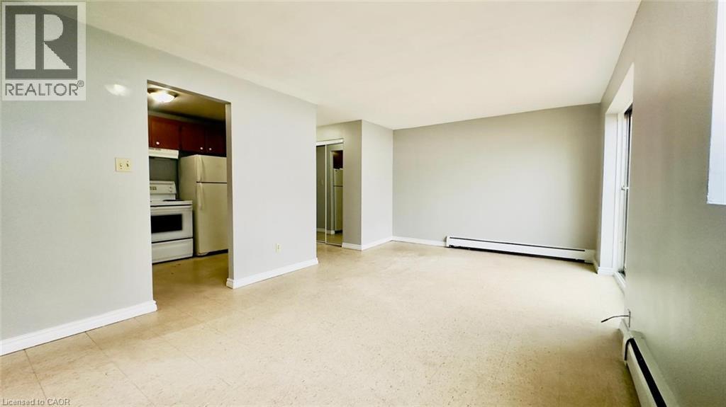 76 Brybeck Crescent Unit# 104, Kitchener, Ontario  N2M 2C6 - Photo 9 - 40808510