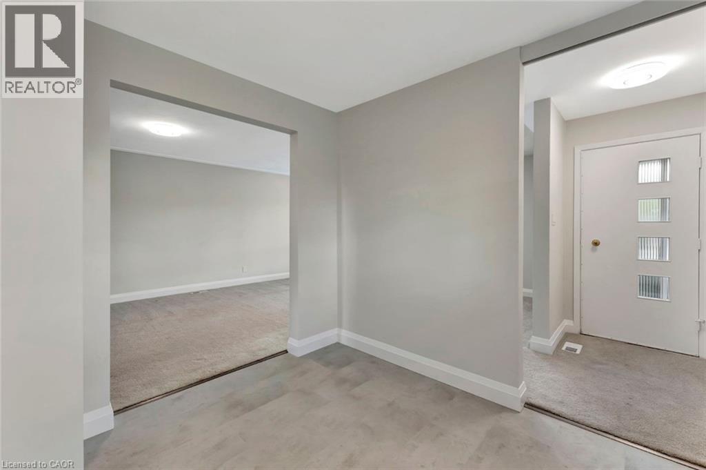 6 Ruskview Road Unit# 1, Kitchener, Ontario  N2M 4S2 - Photo 4 - 40809823