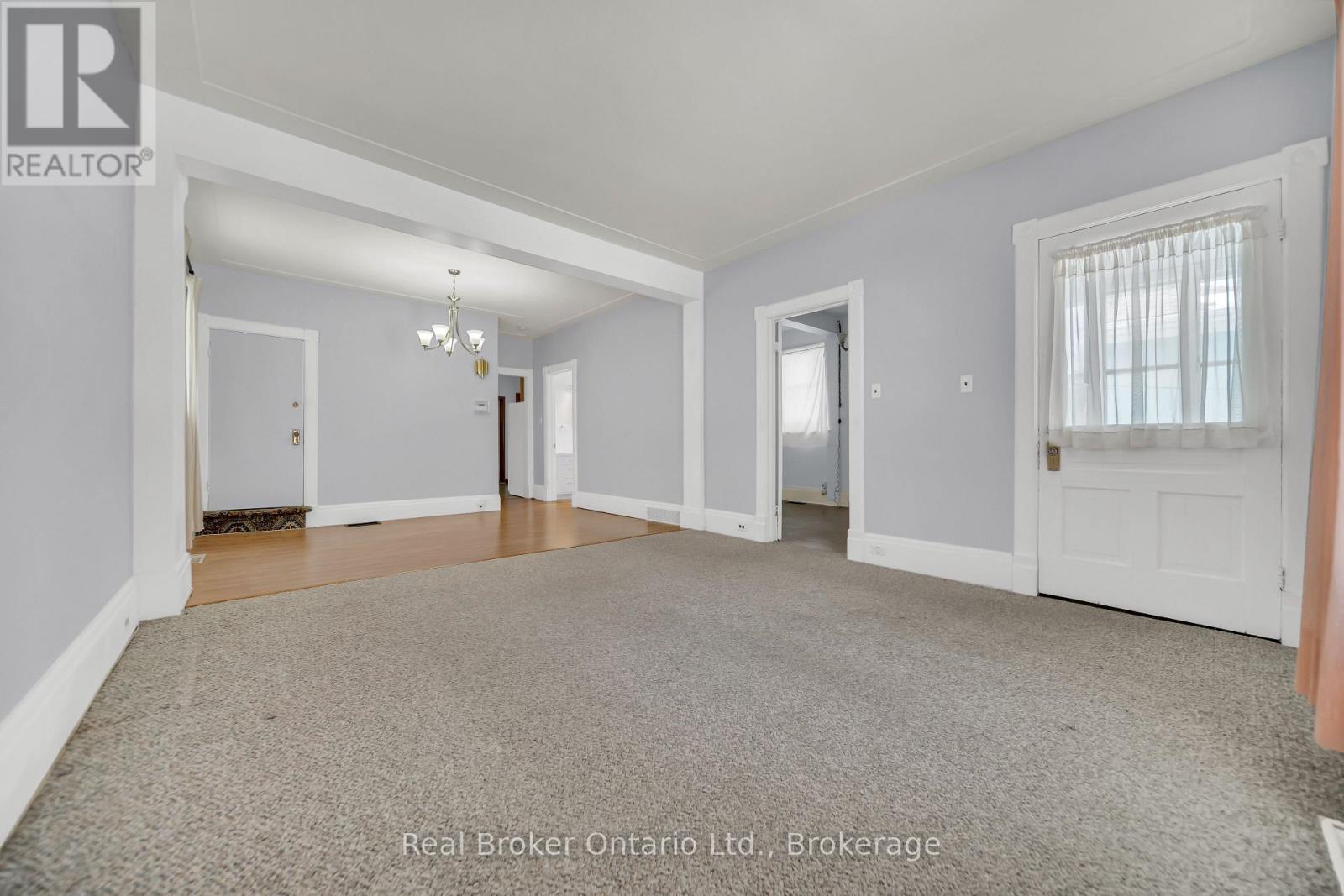 141 Samuel Street, Kitchener, Ontario  N2H 1P9 - Photo 6 - X12851240