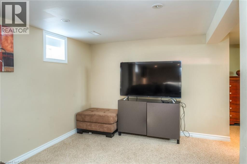 46 2 Avenue, Kitchener, Ontario  N2C 1N5 - Photo 25 - 40803792