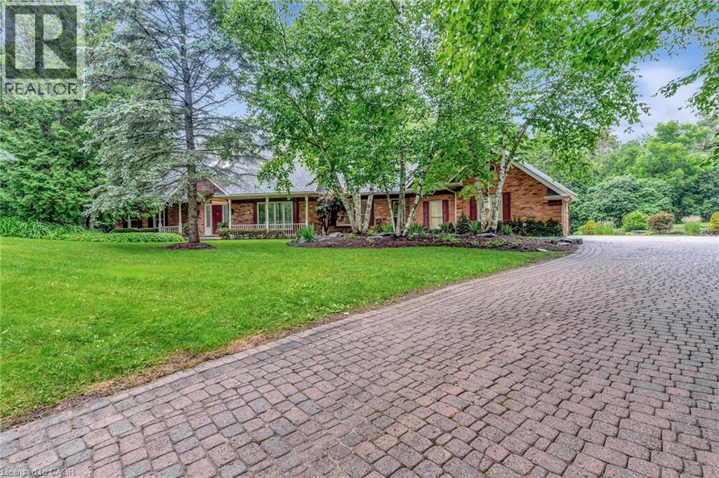 22 Deerpath Court, Cambridge, Ontario  N1T 1H7 - Photo 2 - 40810112