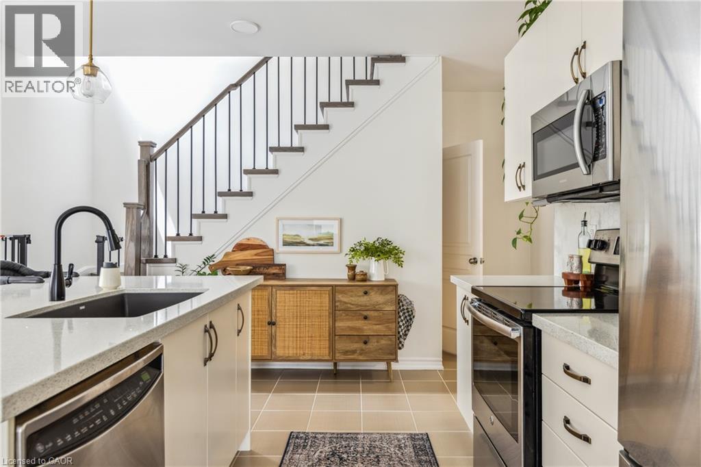 54 Nisbet Boulevard Unit# 31, Waterdown, Ontario  L8B 0Y3 - Photo 7 - 40810184