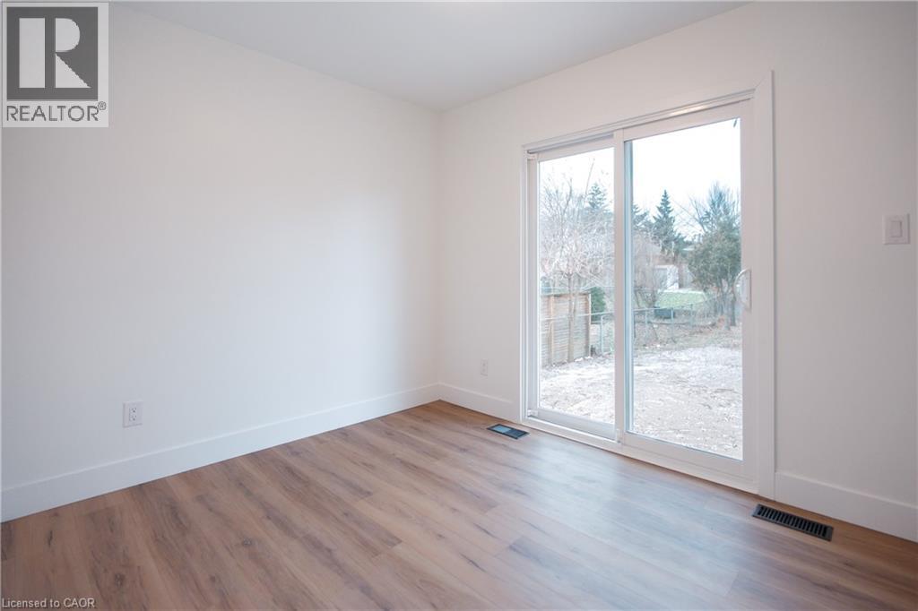 2137 Mount Forest Drive Unit# Upper, Burlington, Ontario  L7P 1H6 - Photo 13 - 40810079