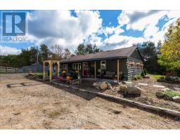 2286 FLOS 10 ROAD, Springwater, Ontario