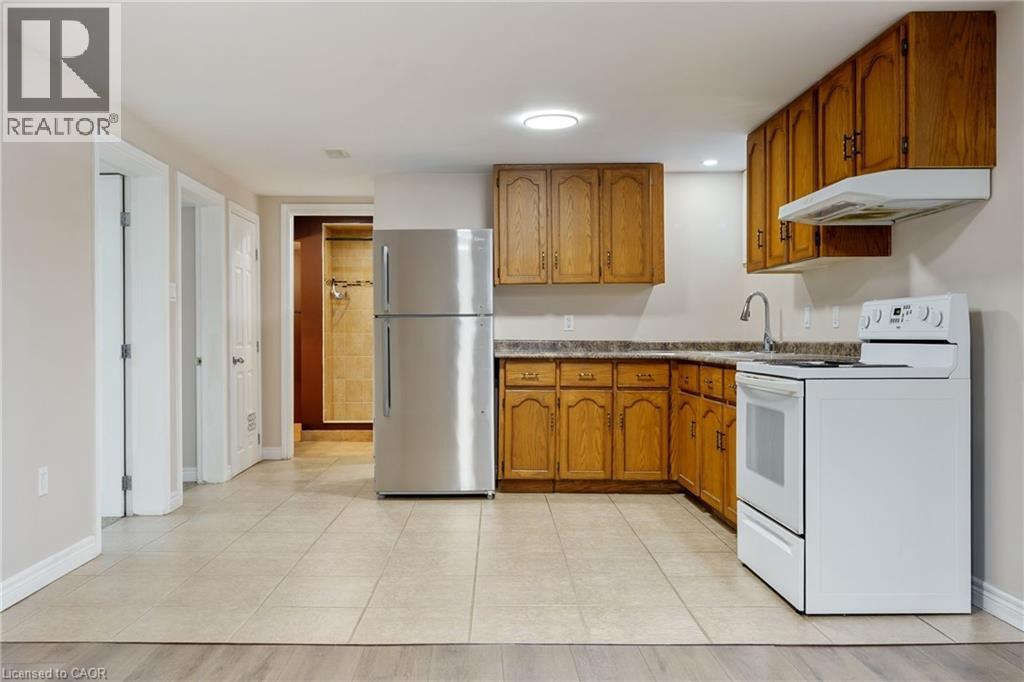 271 Mohawk Road W Unit# 2, Hamilton, Ontario  L9C 1W2 - Photo 11 - 40810310