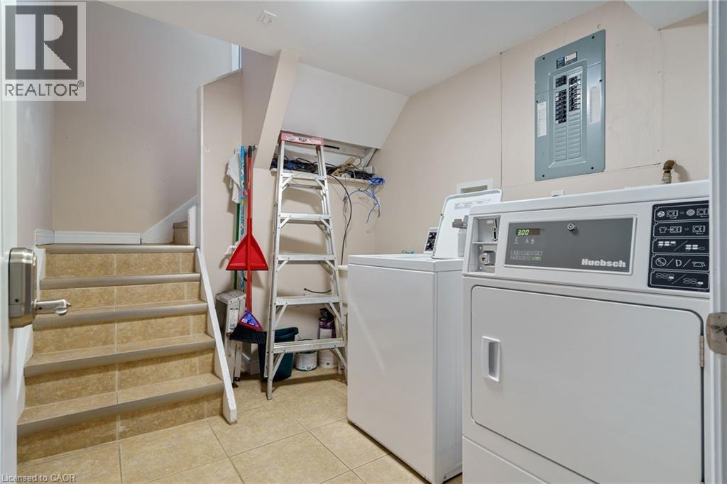 271 Mohawk Road W Unit# 2, Hamilton, Ontario  L9C 1W2 - Photo 26 - 40810310