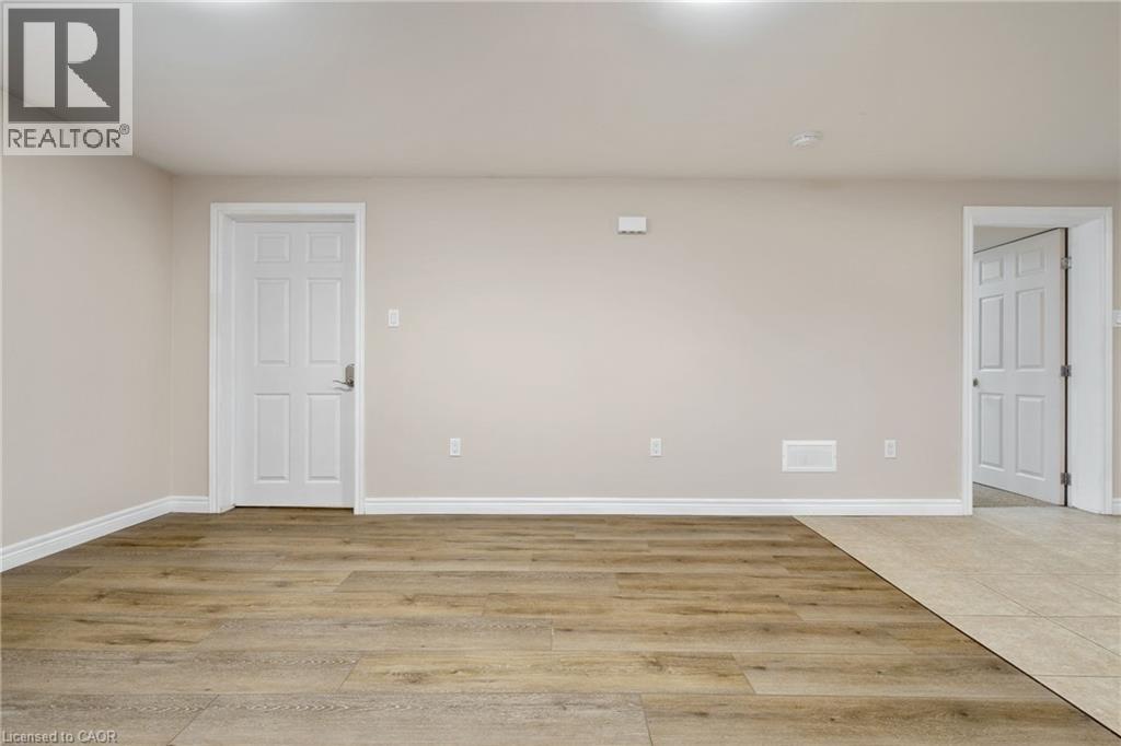 271 Mohawk Road W Unit# 2, Hamilton, Ontario  L9C 1W2 - Photo 7 - 40810310