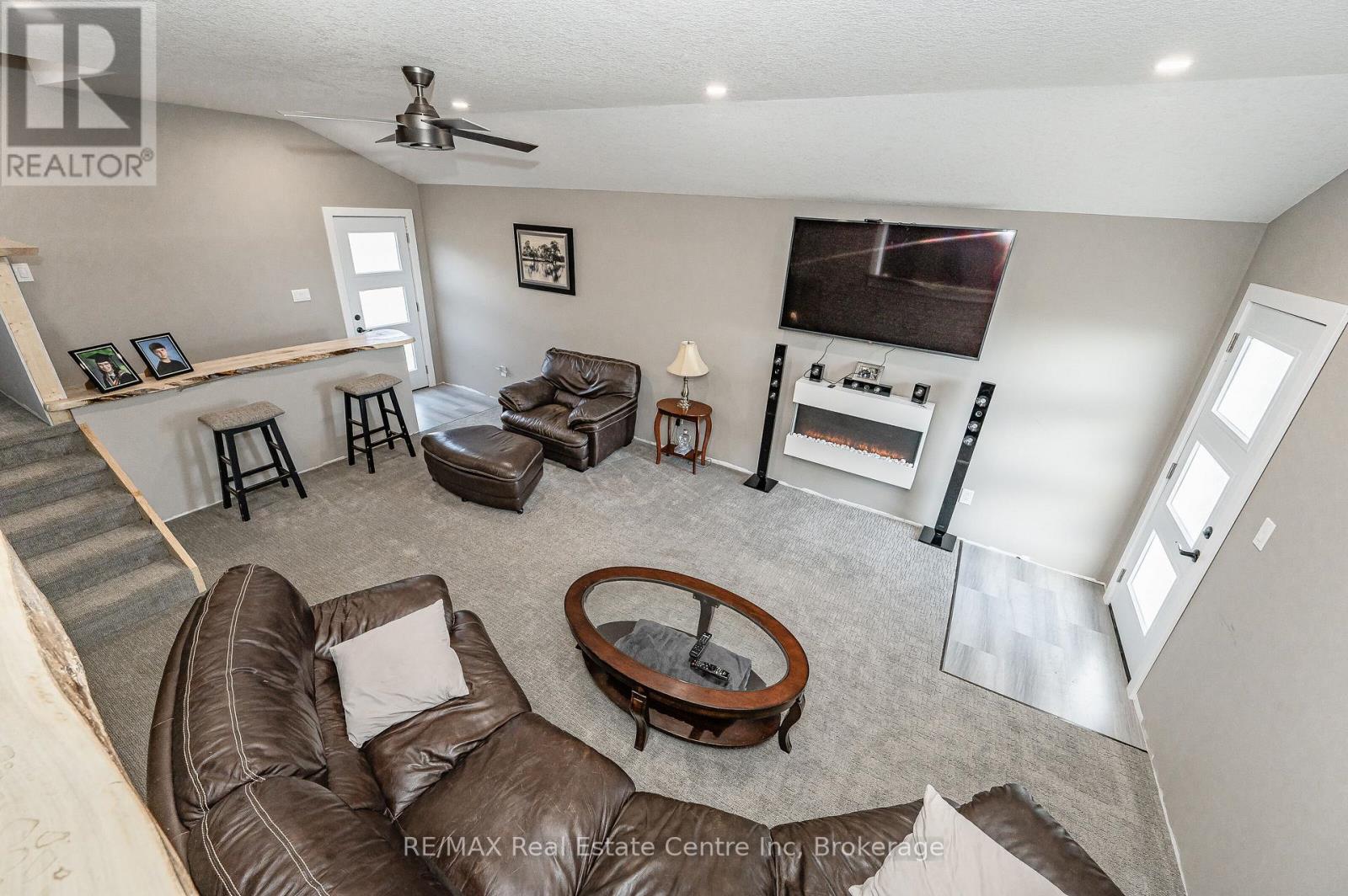 4 First Line, Centre Wellington, Ontario  N0B 1S0 - Photo 21 - X12855432