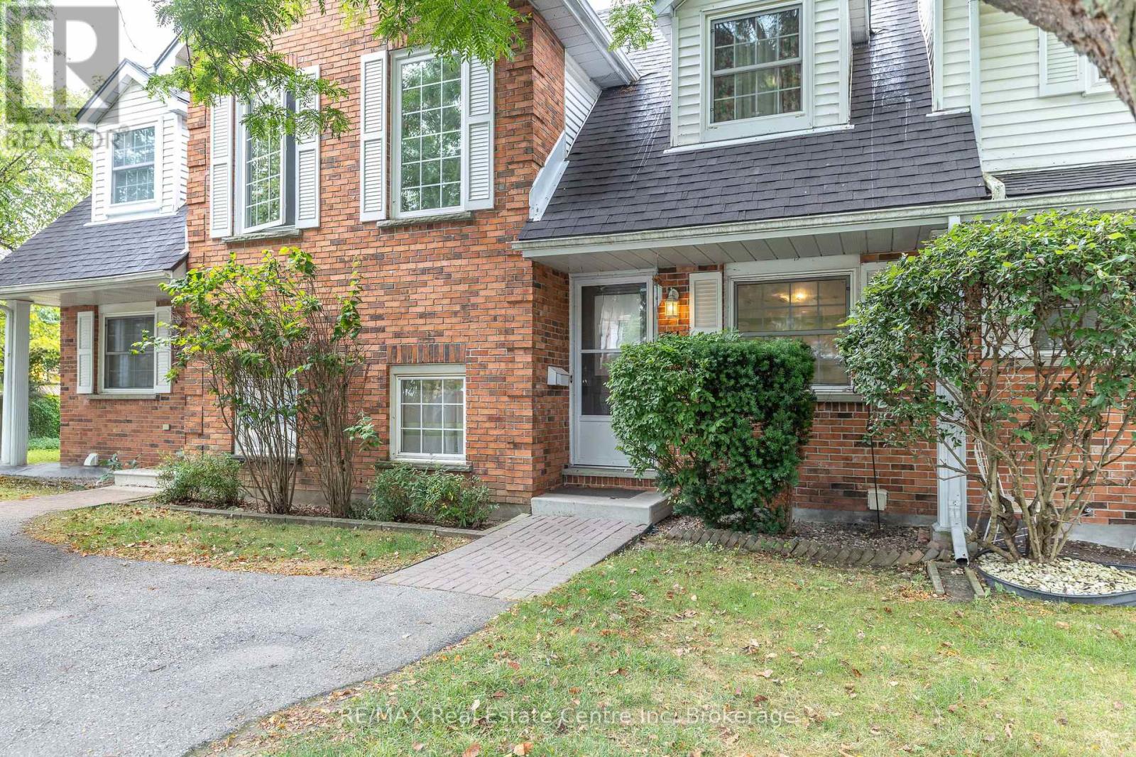 74 - 129 Victoria Road N, Guelph, Ontario  N1E 6V4 - Photo 2 - X12855540