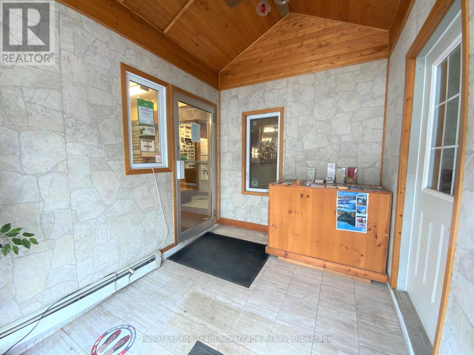 58 Bowes Street, Parry Sound, Ontario  P2A 2L3 - Photo 8 - X12855970