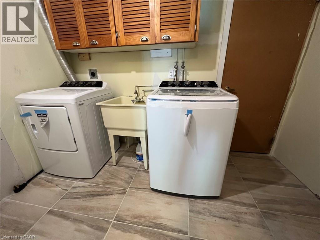 192 Northampton Crescent Unit# B, Waterloo, Ontario  N2T 2M5 - Photo 28 - 40810405