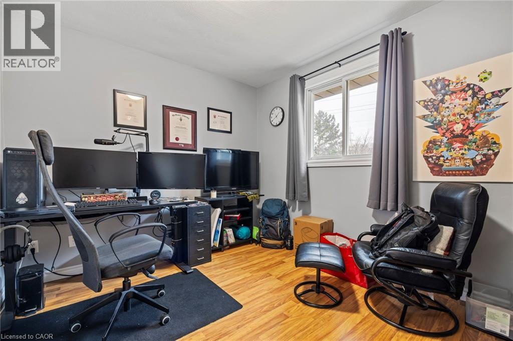 107 Horning Drive, Hamilton, Ontario  L9C 6L2 - Photo 8 - 40810434