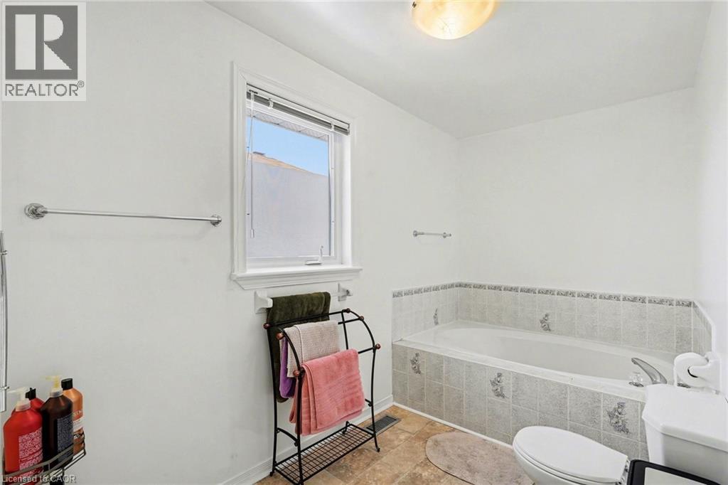 106 Knudson Drive, Kanata, Ontario  K2K 2L5 - Photo 23 - 40810418