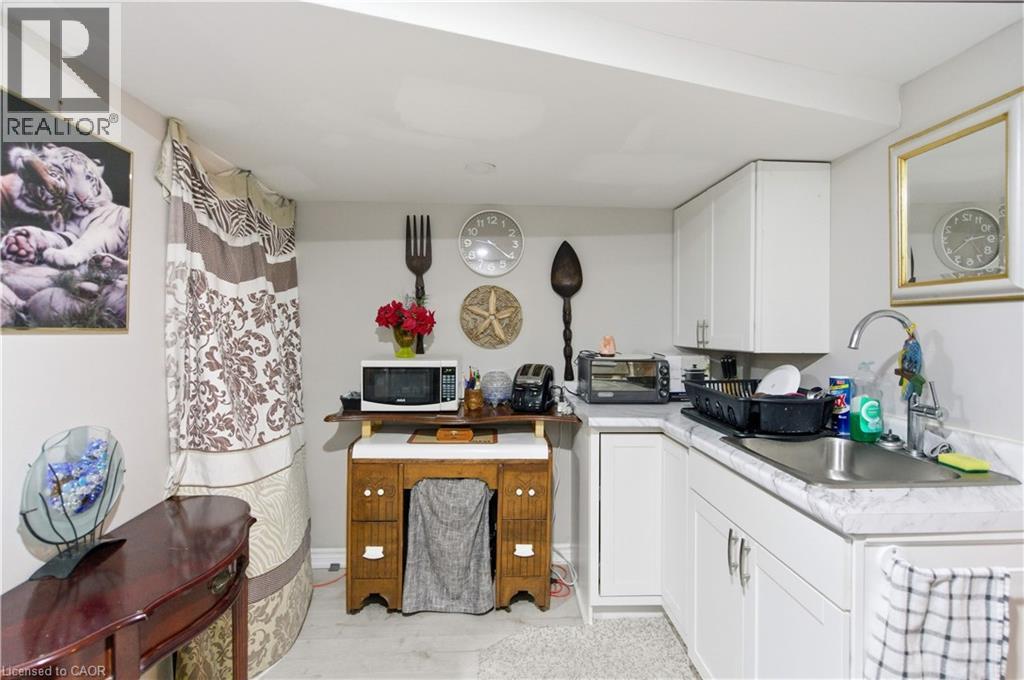 728 Main Street E, Hamilton, Ontario  L8M 1K9 - Photo 26 - 40806044