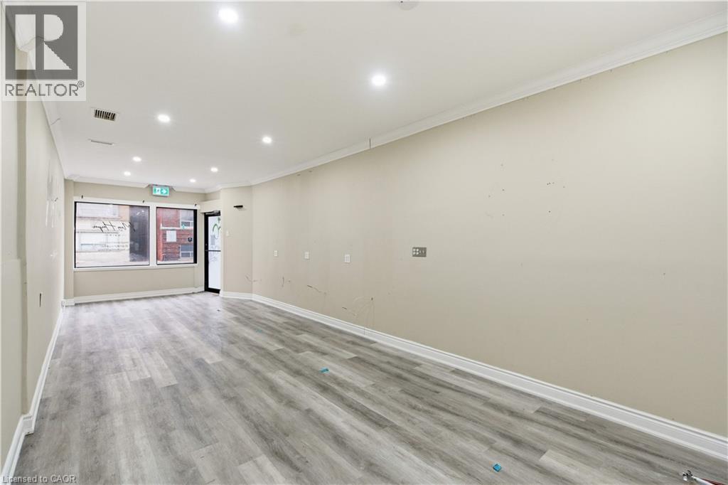 728 Main Street E, Hamilton, Ontario  L8M 1K9 - Photo 3 - 40806044