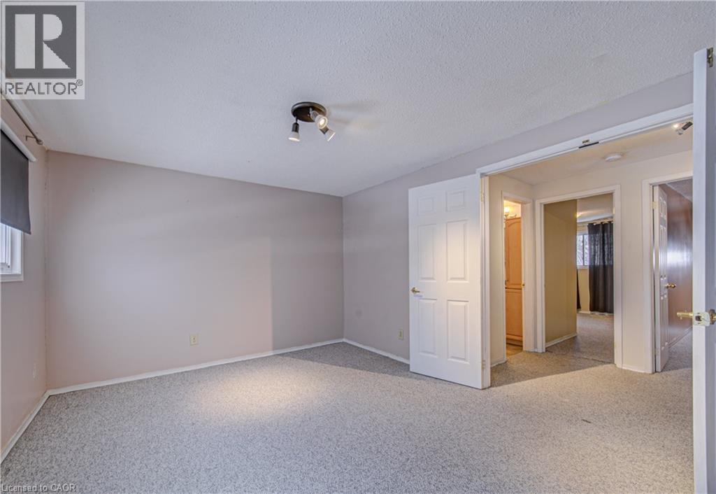 46 Cedarwoods Crescent Unit# 6, Kitchener, Ontario  N2C 2L7 - Photo 13 - 40810275