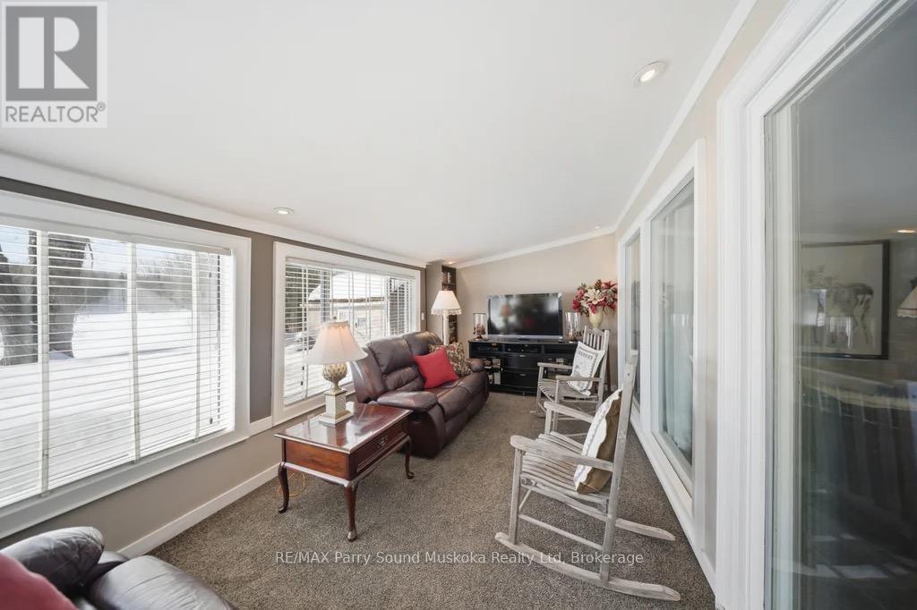 49 Maple Street, Seguin, Ontario  P0C 1J0 - Photo 33 - X12859382